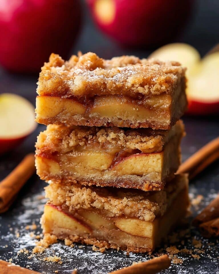 Apple Snickerdoodle Bars: A Delicious Twist on a Classic Recipe